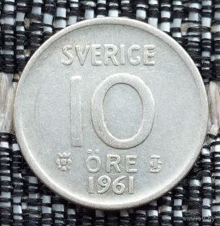 Швеция 10 оре 1961 года. Густав VI Адольф. Корона. Серебро.